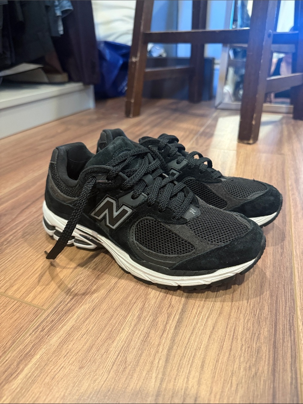 New Balance Black and White Men's Athletic Running Shoes